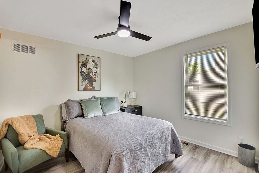 Furnished Finder property 1000356_1 photo 12