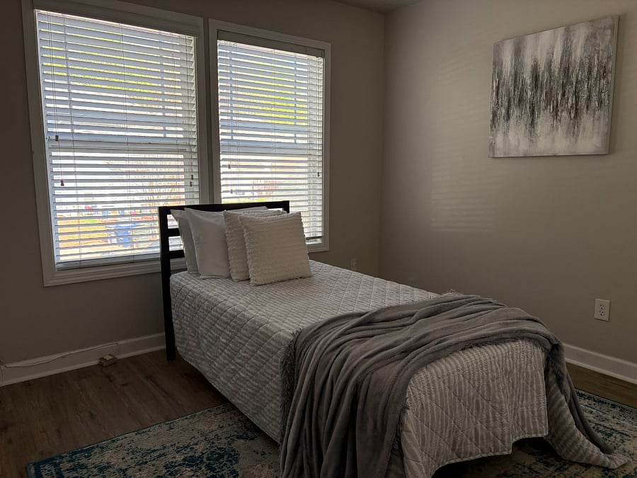 Furnished Finder property 1000364_1 photo 7