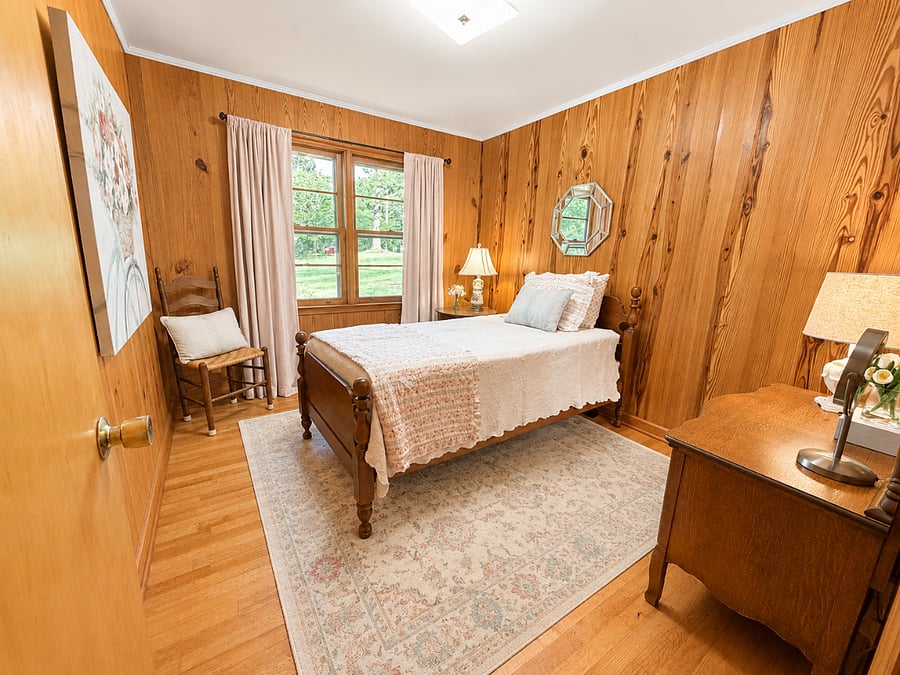 Twin bedroom 1, window view