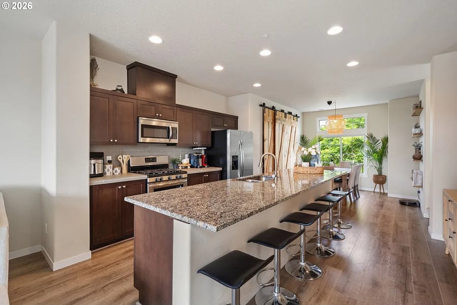 Furnished Finder property 1000379_1 photo 8
