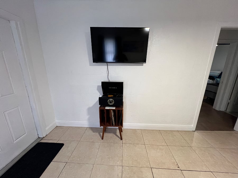 Furnished Finder property 1000390_1 photo 3
