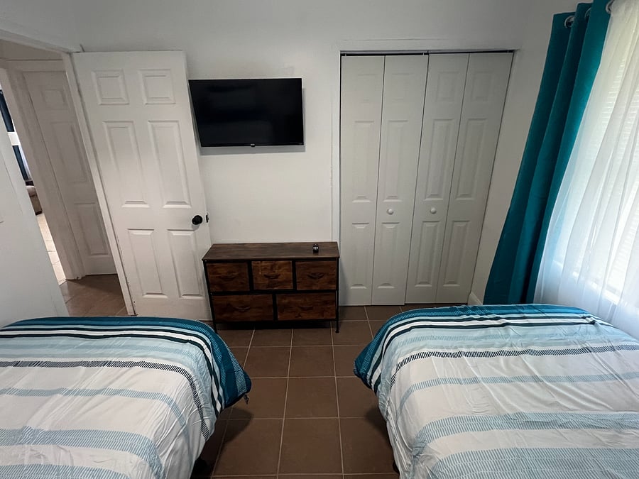Furnished Finder property 1000390_1 photo 14