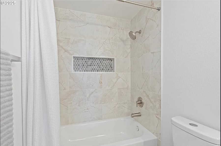 Furnished Finder property 1000399_1 photo 3