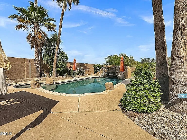 Furnished Finder property 1000411_1 photo 14