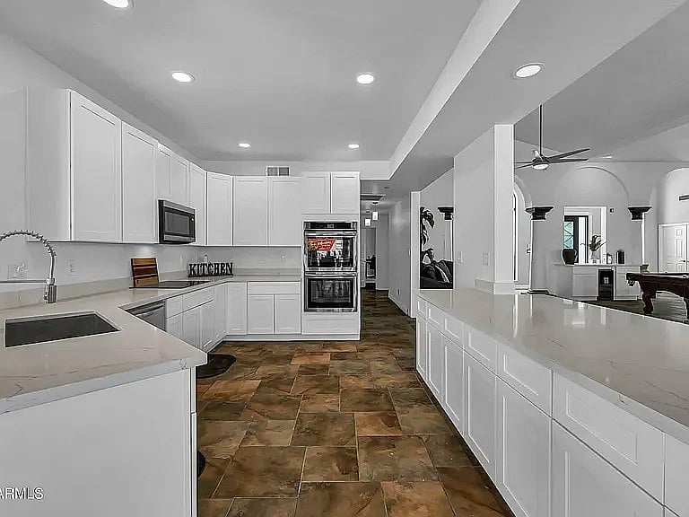 Furnished Finder property 1000411_1 photo 4