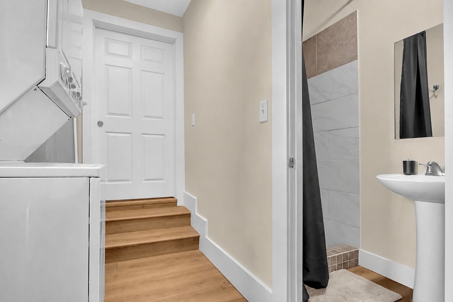 Furnished Finder property 1000416_1 photo 12