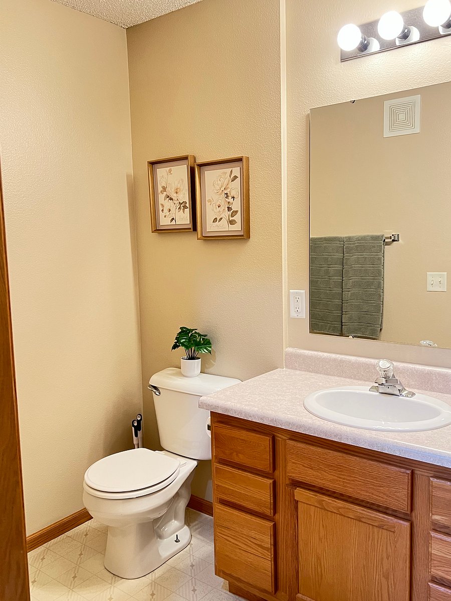 Furnished Finder property 1000426_1 photo 13