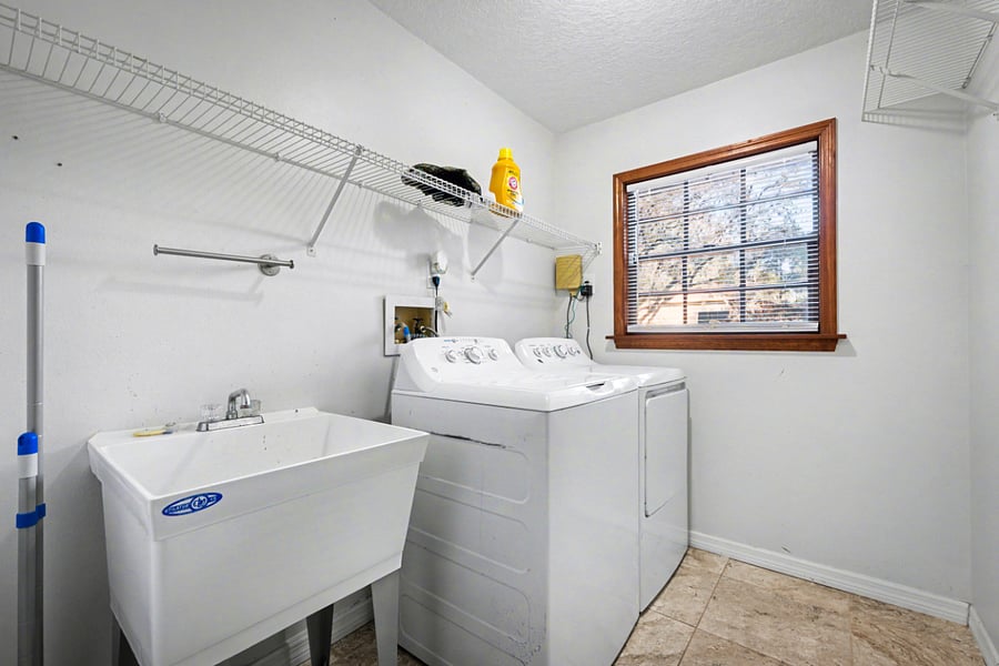 Furnished Finder property 1000430_1 photo 15