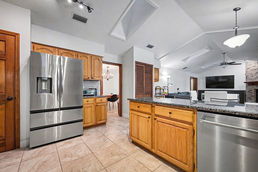 Furnished Finder property 1000430_1 photo 16