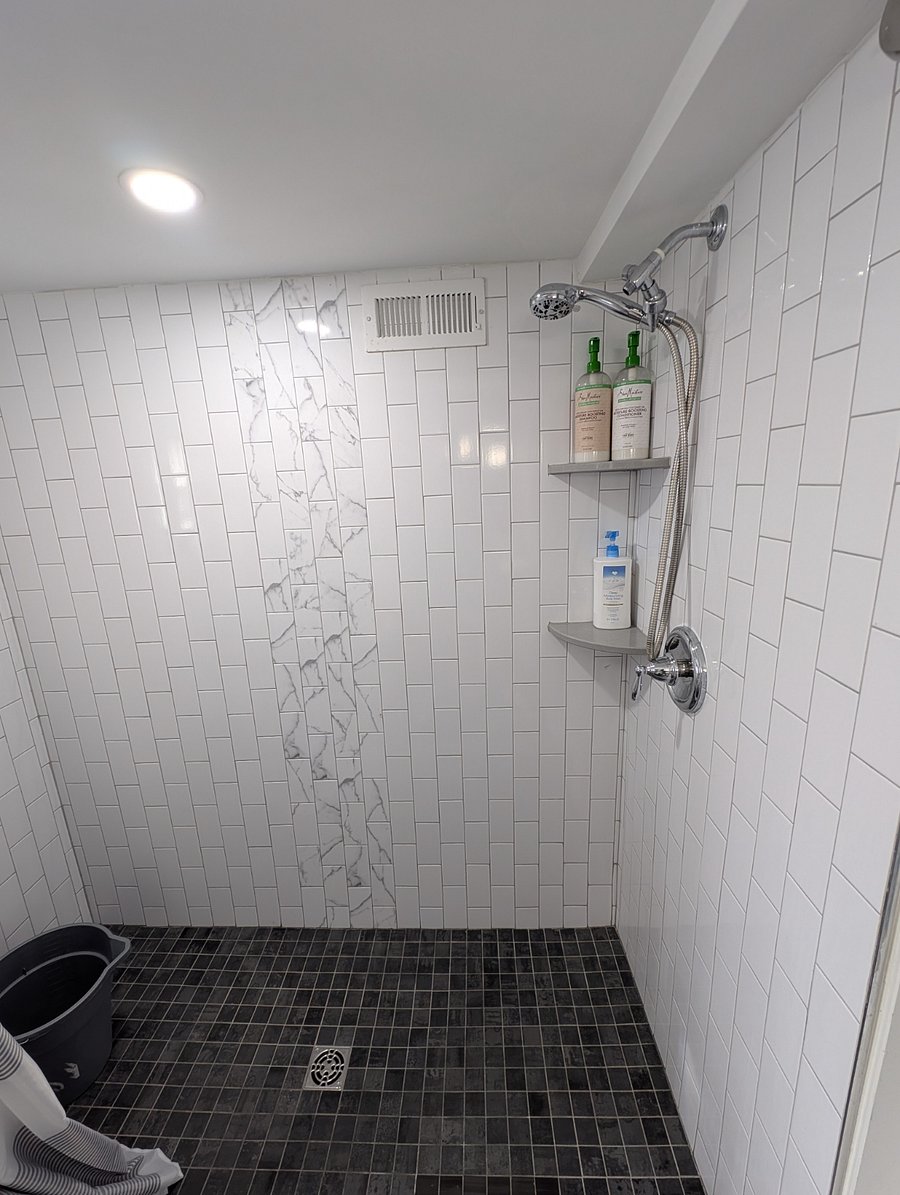 Downstairs bathroom 