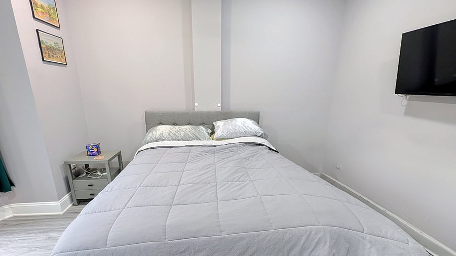 1st Bedroom facing east