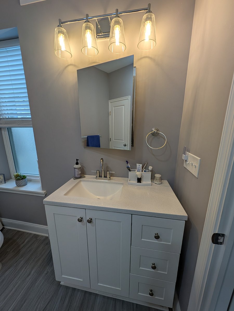 Bathroom for 1st BR