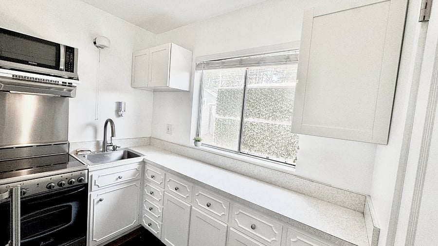 Furnished Finder property 1000443_1 photo 15