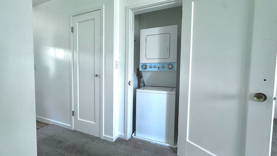 Furnished Finder property 1000443_1 photo 14