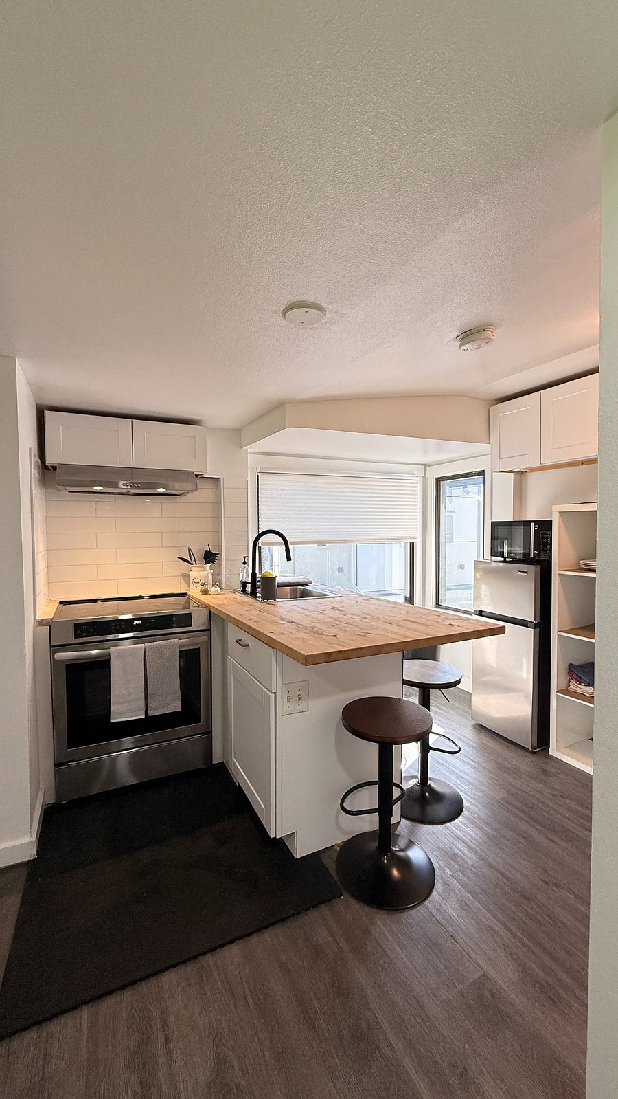 Furnished Finder property 1000465_3 photo 11