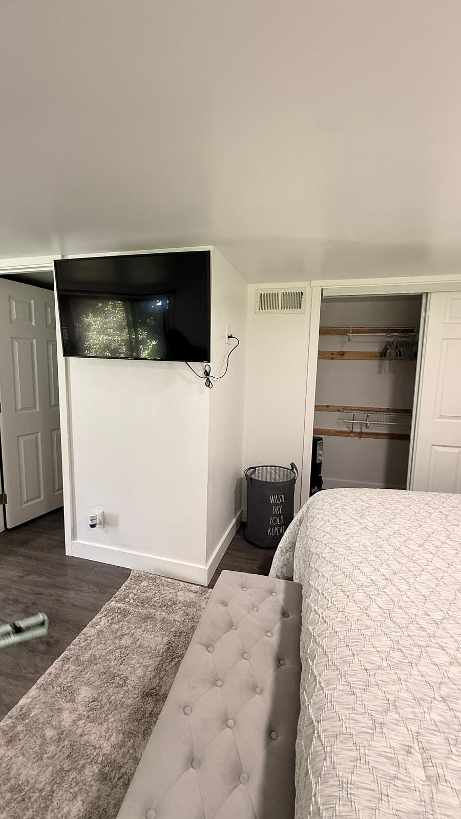 Furnished Finder property 1000465_3 photo 25