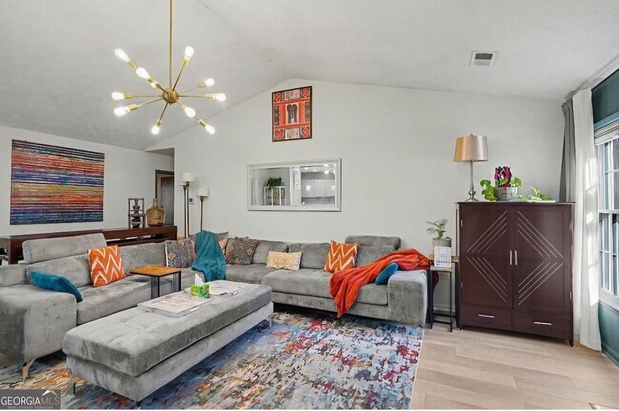 Furnished Finder property 1000469_1 photo 6