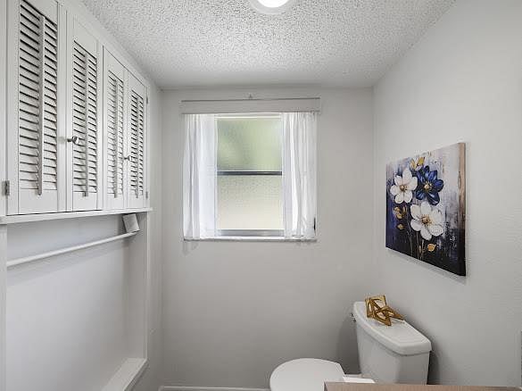 Furnished Finder property 1000478_1 photo 15