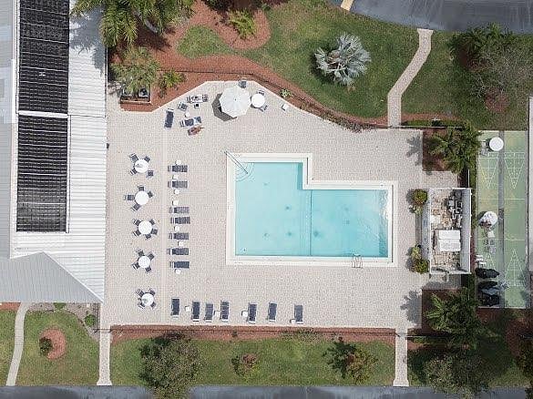 Furnished Finder property 1000478_1 photo 24