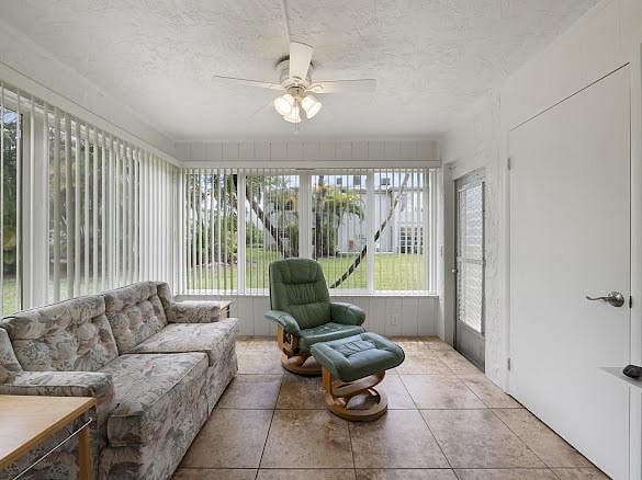 Furnished Finder property 1000478_1 photo 22