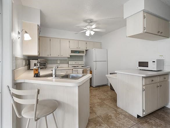 Furnished Finder property 1000478_1 photo 7