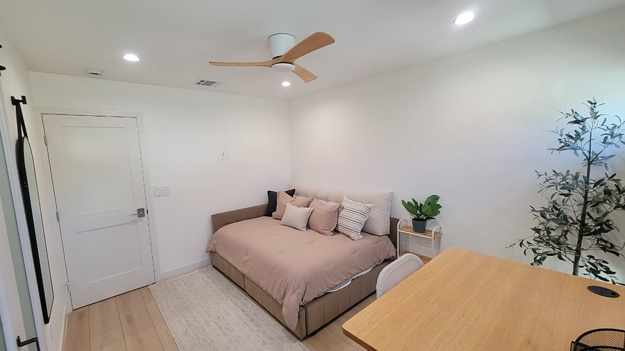 Furnished Finder property 1000479_1 photo 8