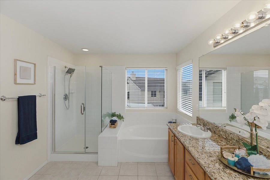 Furnished Finder property 1000484_1 photo 10