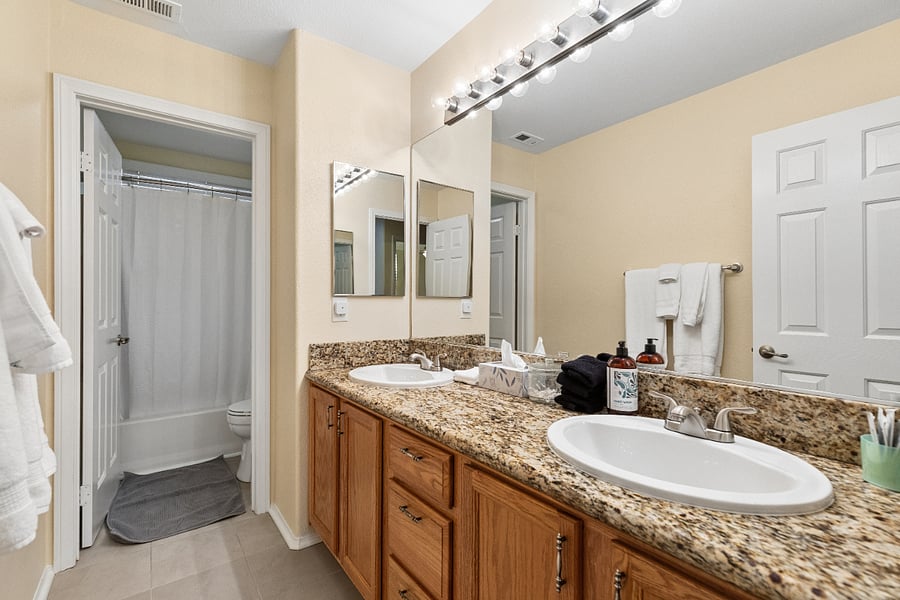Furnished Finder property 1000484_1 photo 15