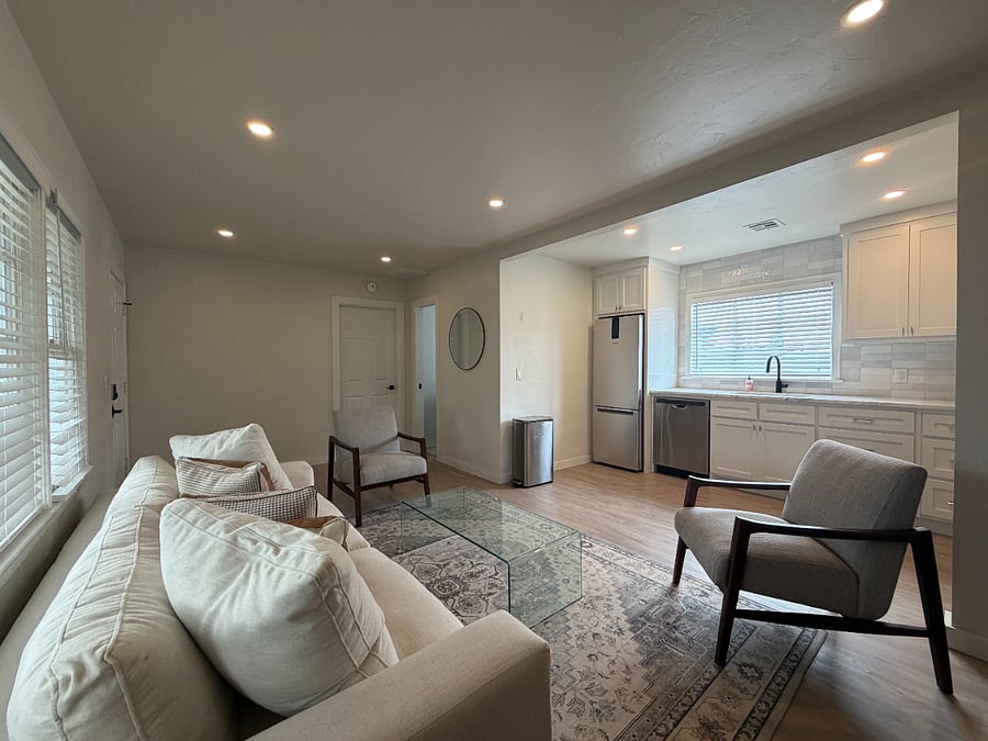 Furnished Finder property 1000489_1 photo 12