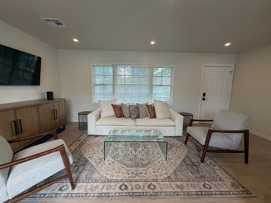 Furnished Finder property 1000489_1 photo 11