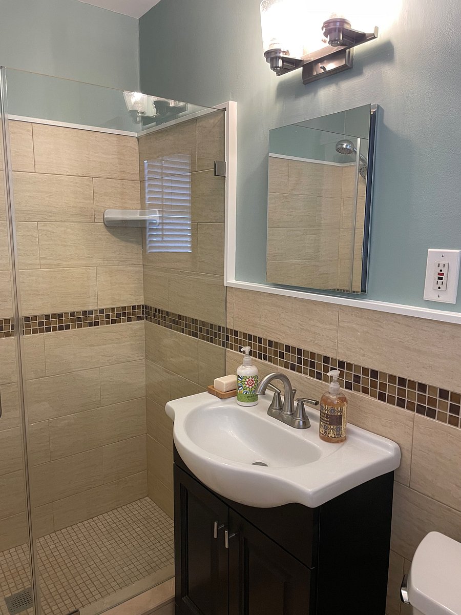 Furnished Finder property 1000496_1 photo 16