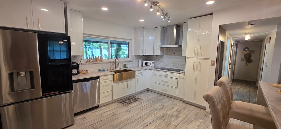 Furnished Finder property 1000498_1 photo 12