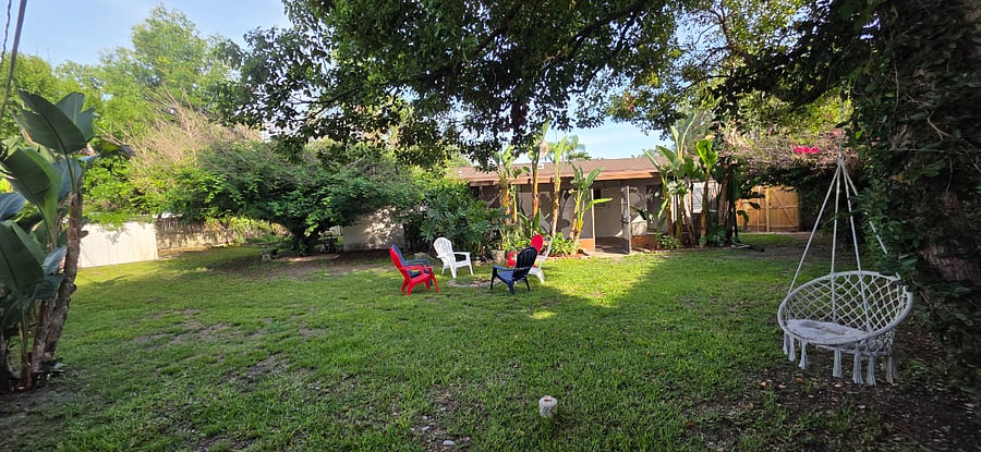 Furnished Finder property 1000498_1 photo 31