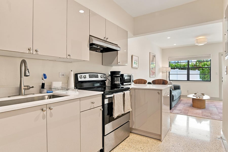 Furnished Finder property 1000501_1 photo 9