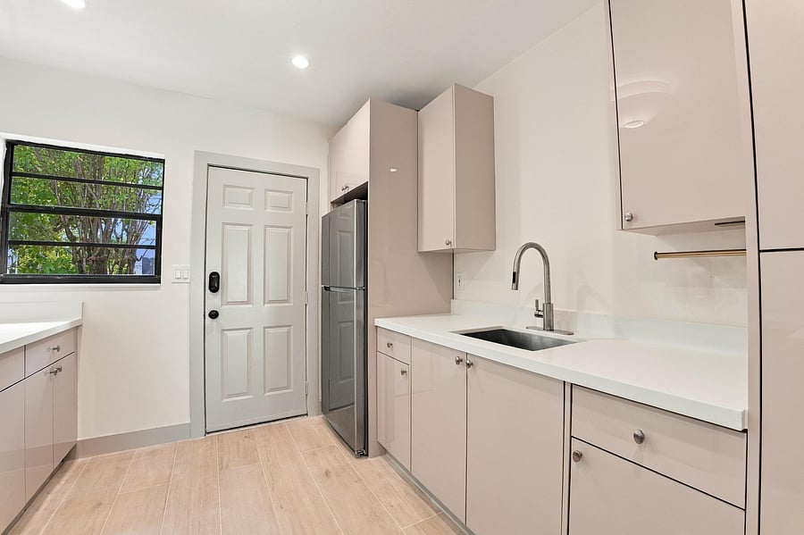 Furnished Finder property 1000502_1 photo 15