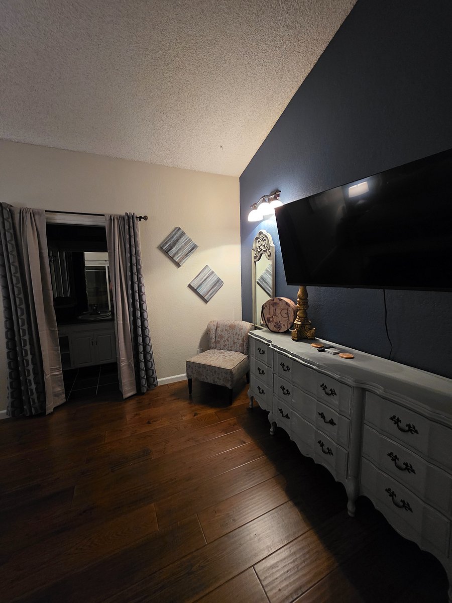 Master Bedroom Reading Nook