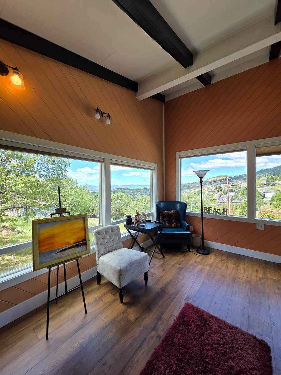 Upstairs Bar Reading Nook
