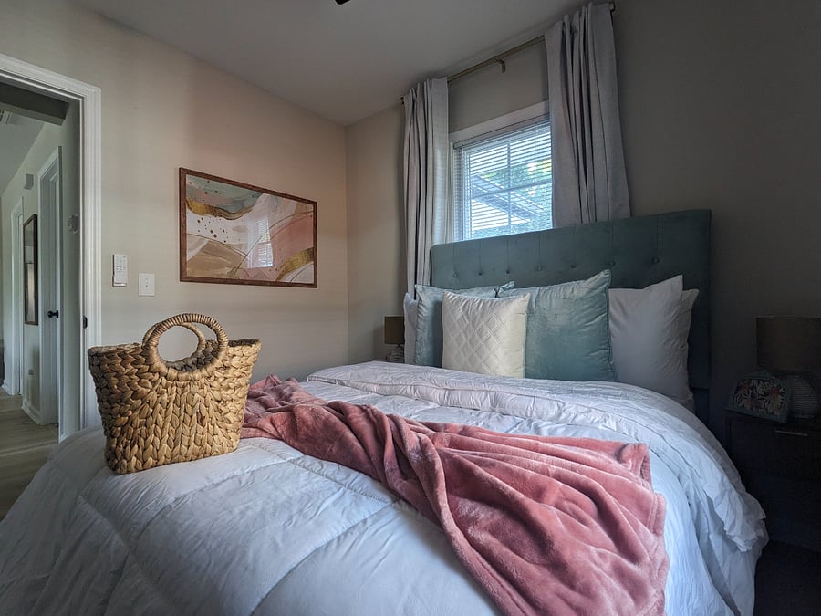 Second bedroom