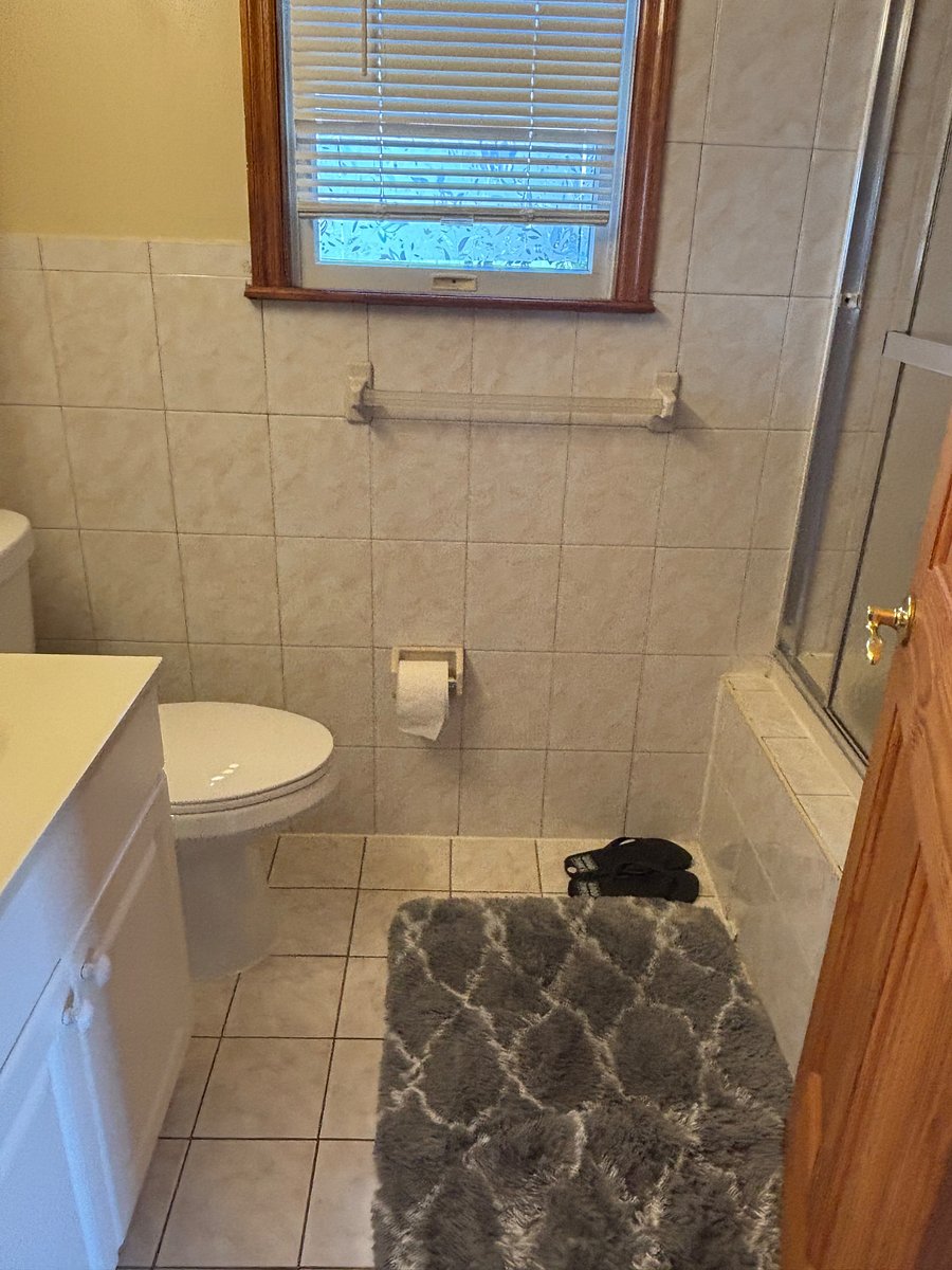 Furnished Finder property 1000526_1 photo 12
