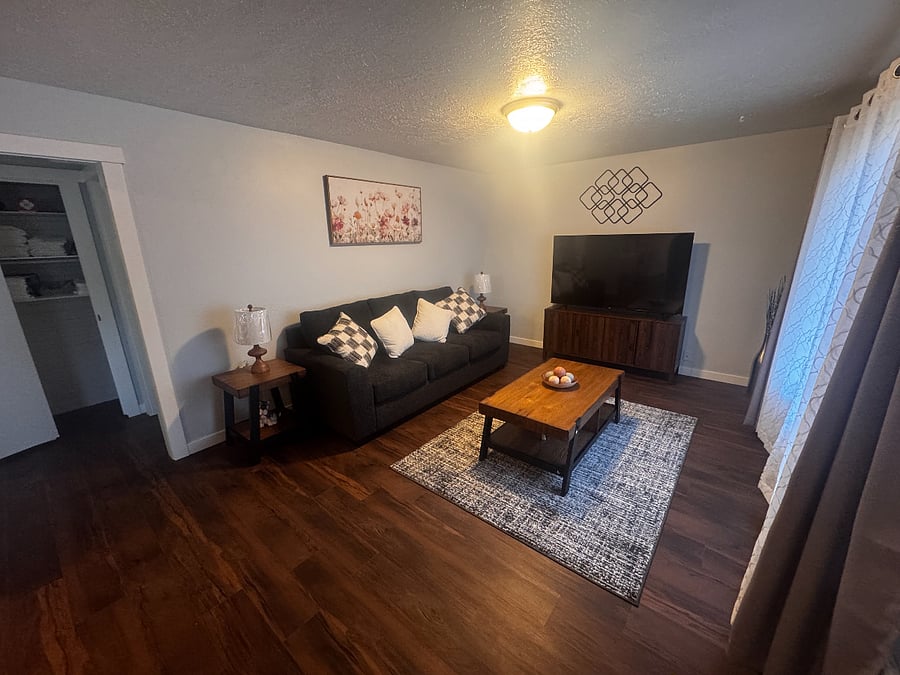 Furnished Finder property 1000538_1 photo 8