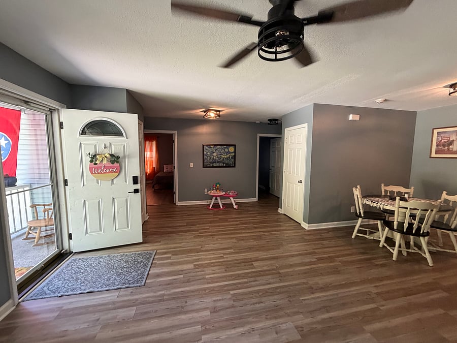 Furnished Finder property 1000544_1 photo 25