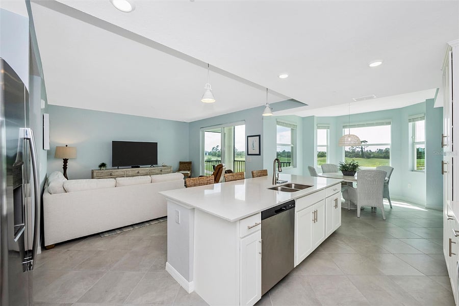Furnished Finder property 1000582_1 photo 3