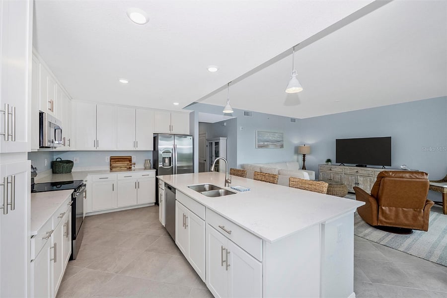 Furnished Finder property 1000582_1 photo 6