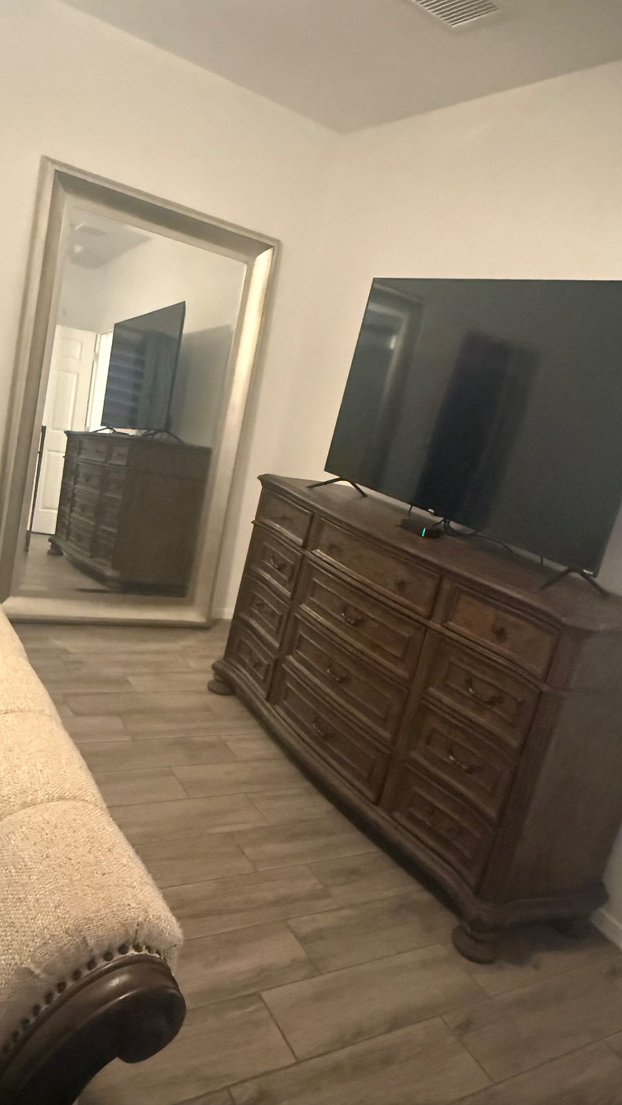 Furnished Finder property 1000590_1 photo 16