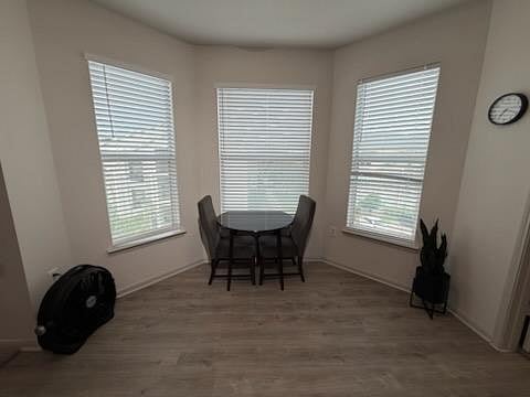 Furnished Finder property 1000594_1 photo 4
