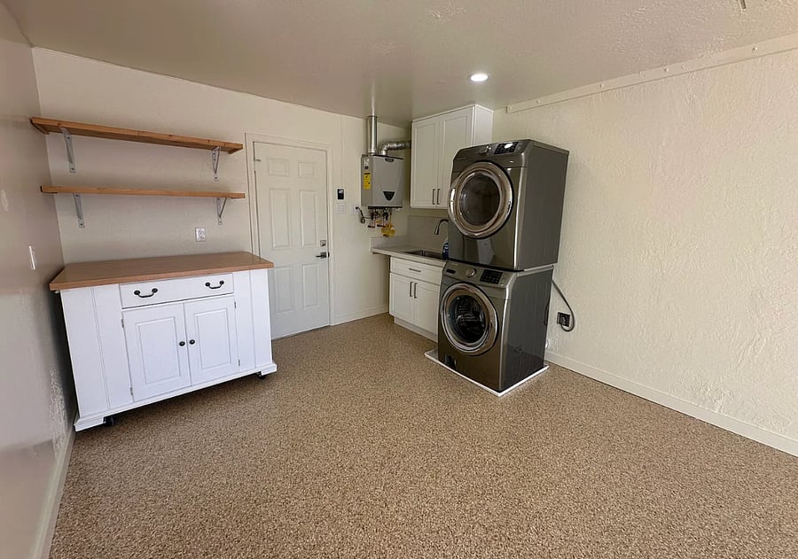 Furnished Finder property 1000598_1 photo 2