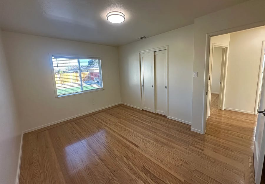 Furnished Finder property 1000598_1 photo 9