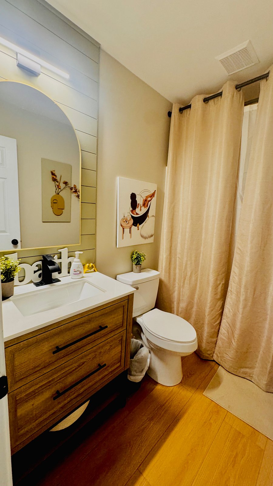 Furnished Finder property 1000599_1 photo 8