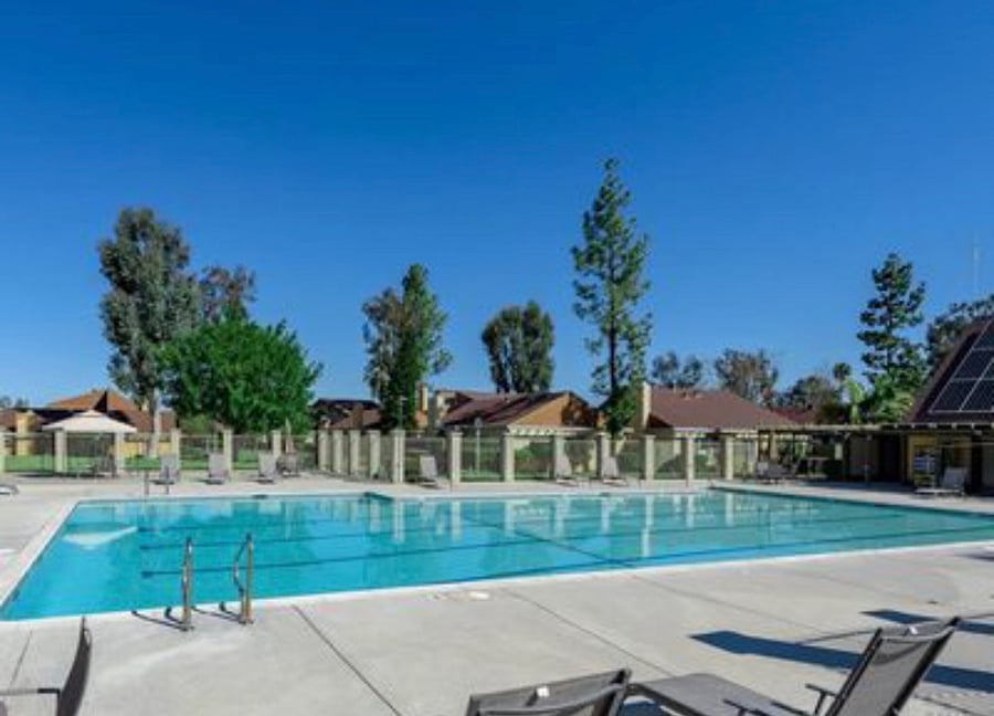 Furnished Finder property 1000604_1 photo 10