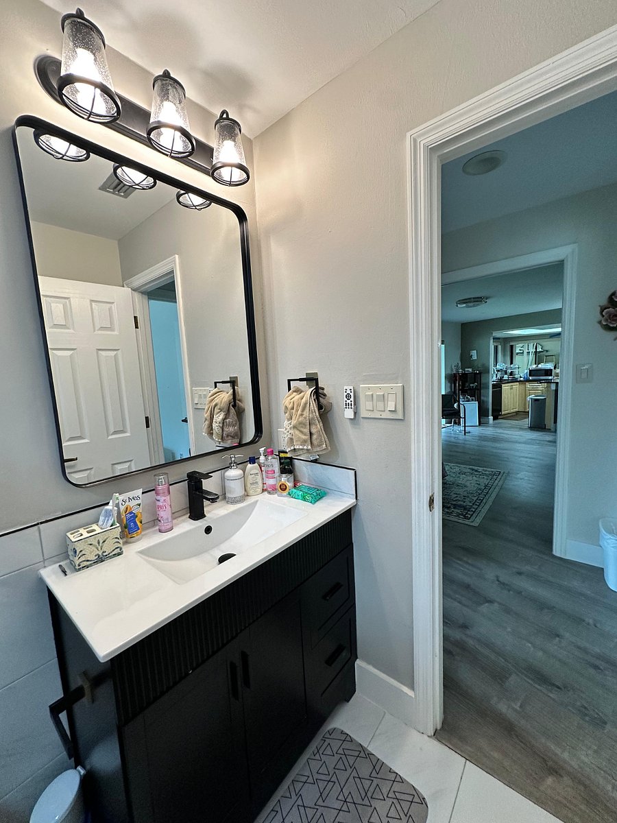 Furnished Finder property 1000607_1 photo 9